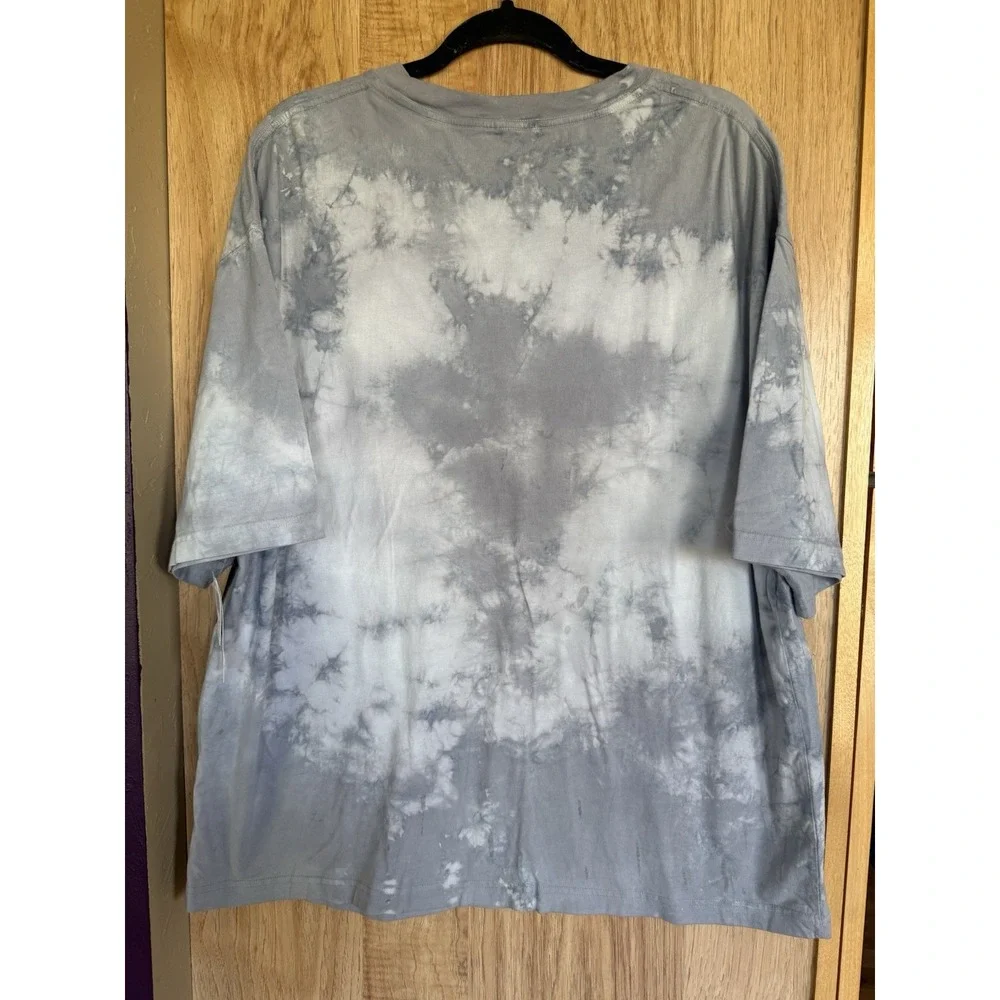 Halloween Disney Parks Mickey Mouse Skeleton Tie Dye T‑Shirt Bats, Medium NWT